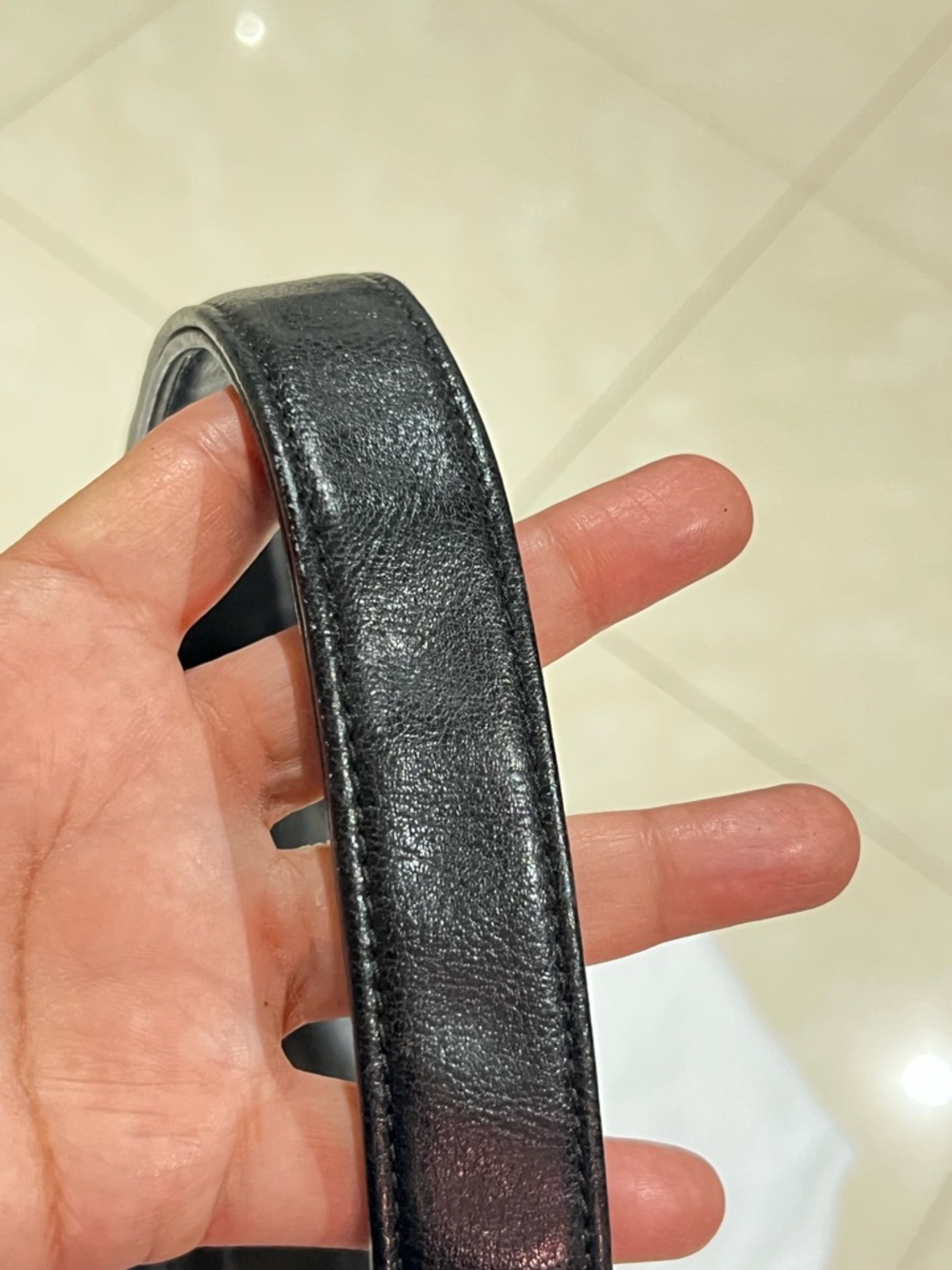 Leather bag - Picture 8 of 10